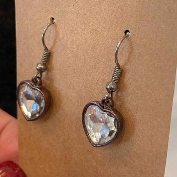 💐.5/25 heart dangle drop crystal earrings - Picture 2 of 6